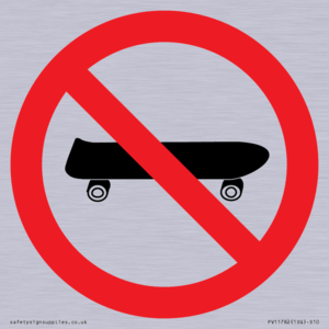 P924 Prohibition: No skateboarding